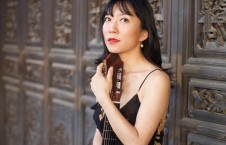 这场独奏音乐会，杨雪霏要在古典吉他上描绘诗情画意的中国