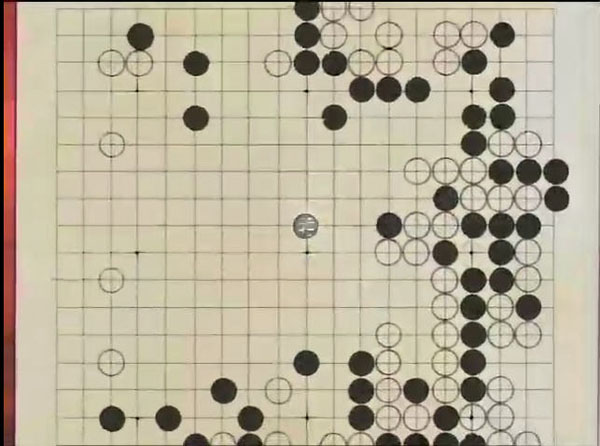 《棋魂》中出现的“耳赤之局”棋谱。