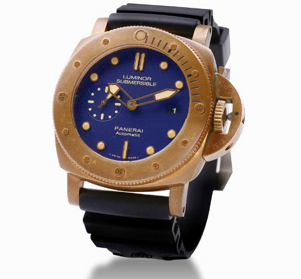 沛纳海，“Luminor Submersible 1950 Bronze”PAM00671T型号，估价：120,000 - 180,000港元